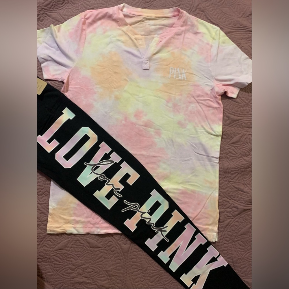 VS Pink 2 Piece NEW SET Tie Dye Campus Henley Palm Tree On Back & Freya Leggings - Picture 5 of 6